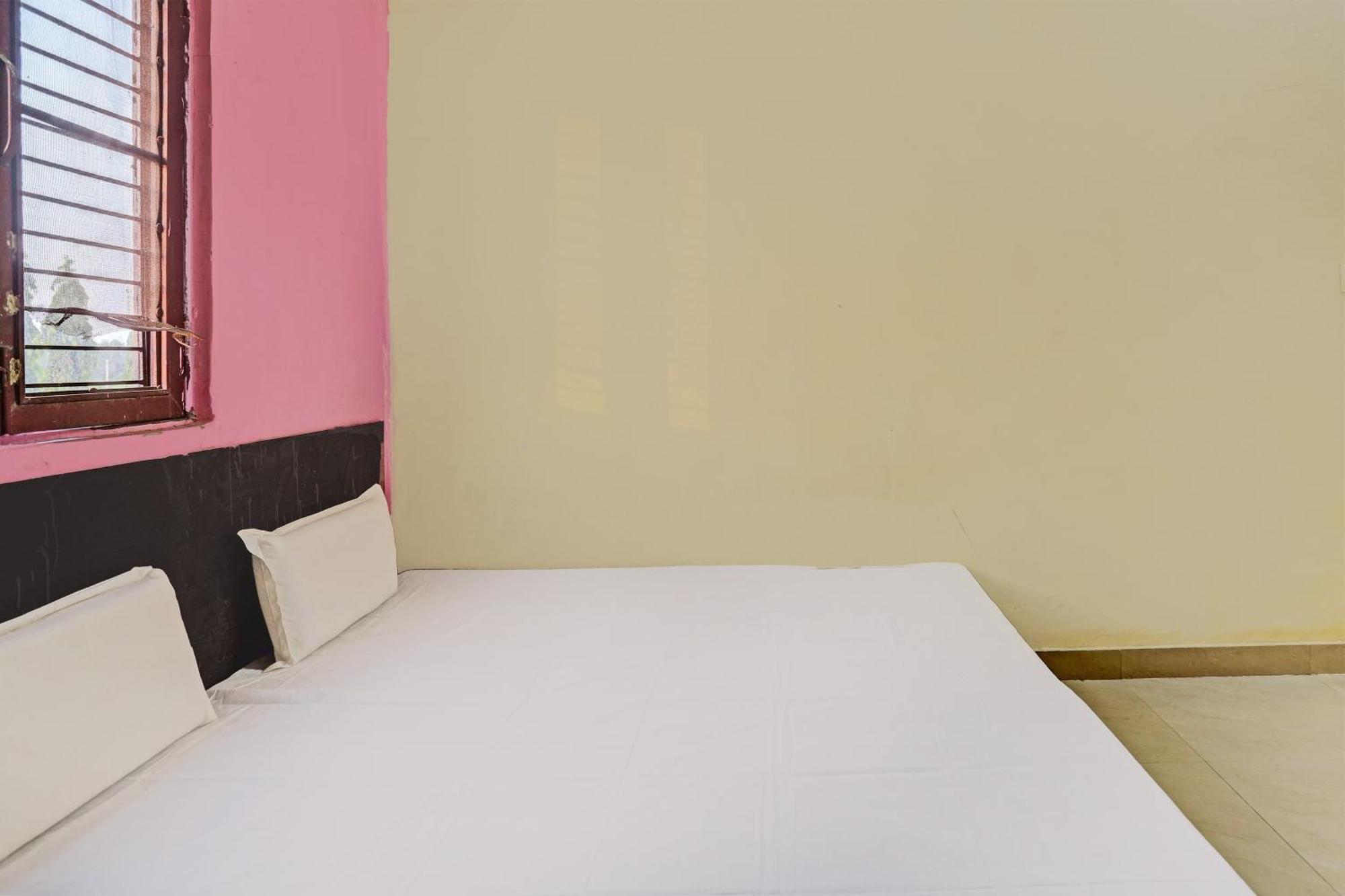 Hotel O Kamla Banquet Hall Морадабад Екстериор снимка